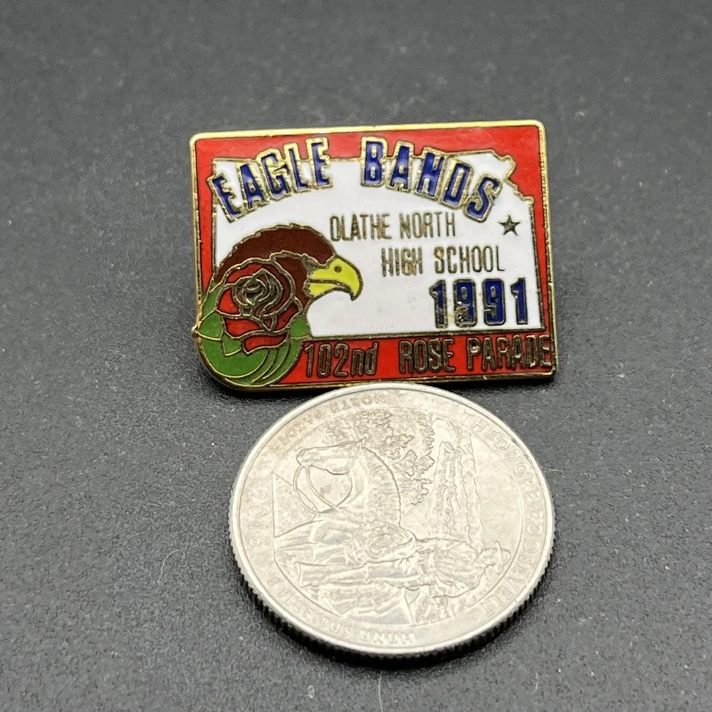 102nd Rose‎ Parade Eagle Bands Olathe North High School 1991 Lapel Hat Pin